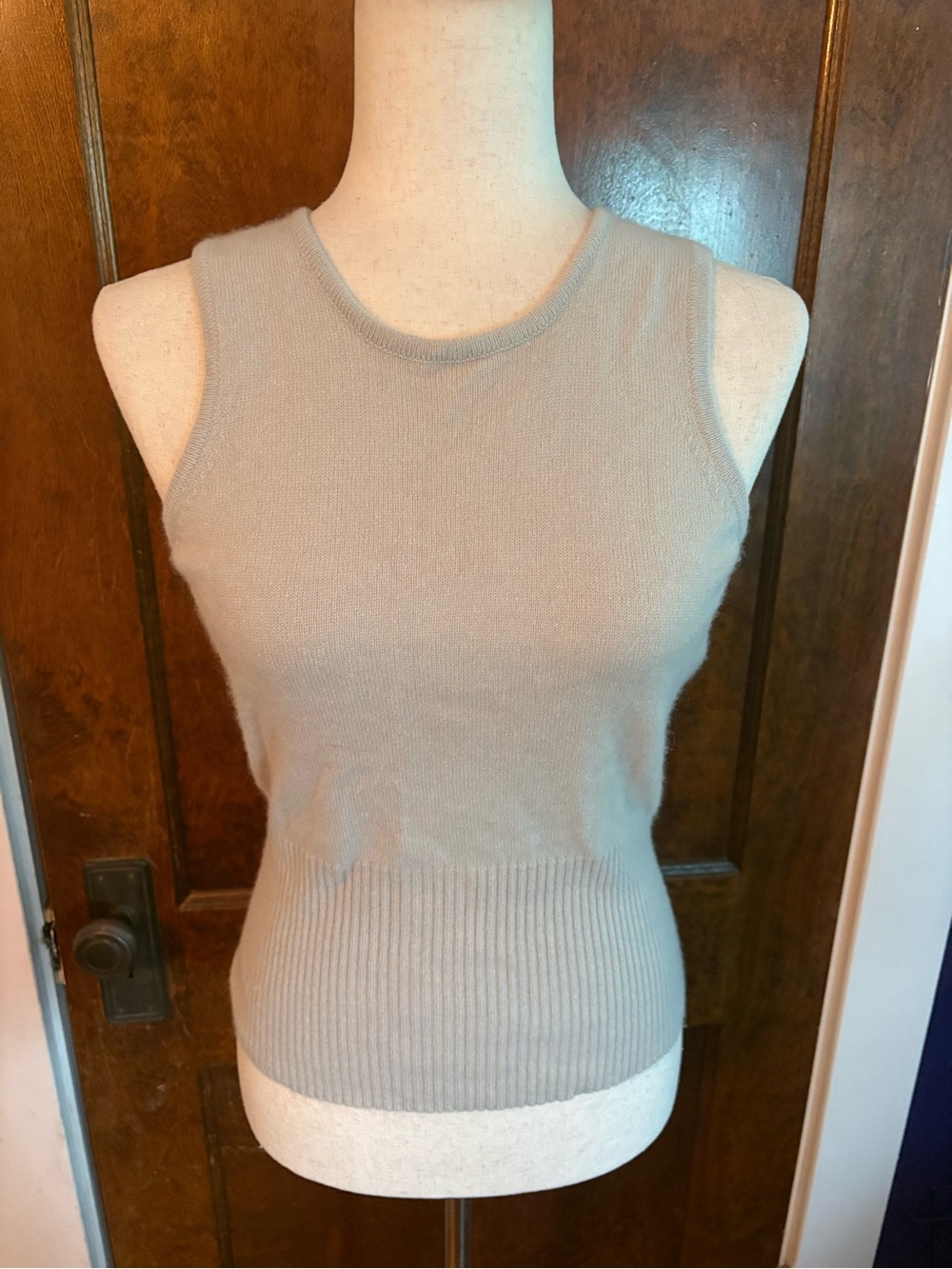 TSE 100% Pure Cashmere Sleeveless Shell Tank Top – Dove Heathered Grey – Size S